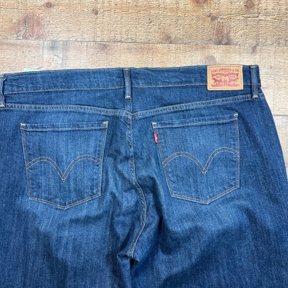 Women's 505 Straight Leg Dark Wash Levi's size 16M - Picture 6 of 7